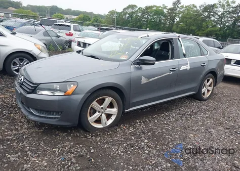 2013 Volkswagen Passat 2.5L Se from USA, damaged, VIN 1VWBP7A32DC047750